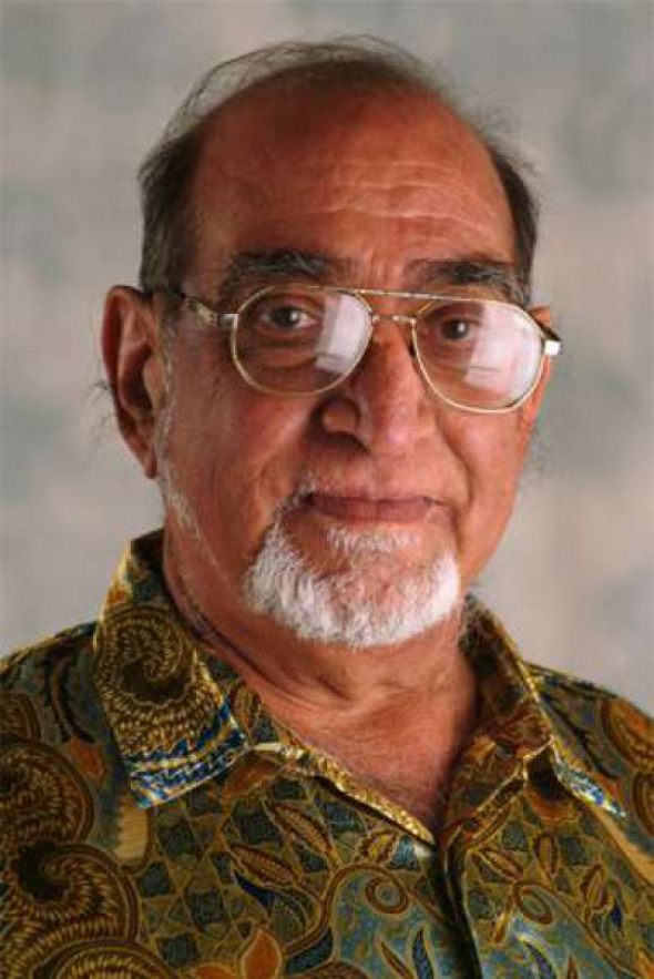 Asghar Ali Engineer teólogo islam