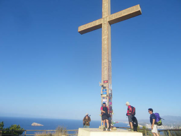 cruz de Serra Gelata o Sierra Helada en Benidorm