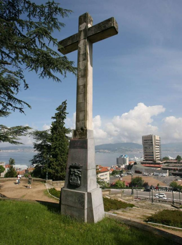 Cruz de O Castro Vigo