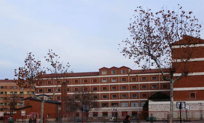 Edificio municipal Francesas Aranda de Duero 2015