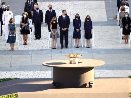 Funeral de Estado sin símbolos religiosos por las víctimas de la pandemia.
