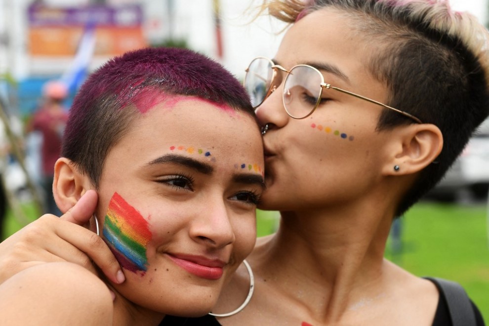 Dos mujeres en la marcha de protesta LGTBI en Managua (Nicaragua). Archivo. — Marvin RECINOS /