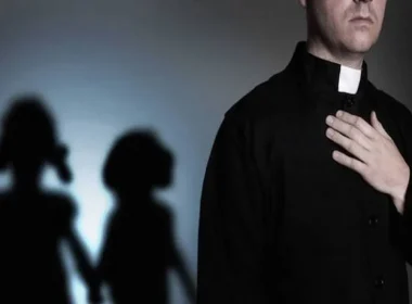 imagen referencial de abusos sexuales de sacerdotes a menores