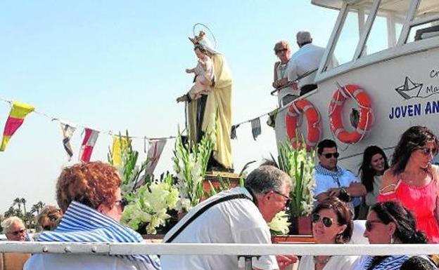 Procesión marítima en honor a la Virgen del Carmen, en una imagen de archivo. / Ayto. San Javier