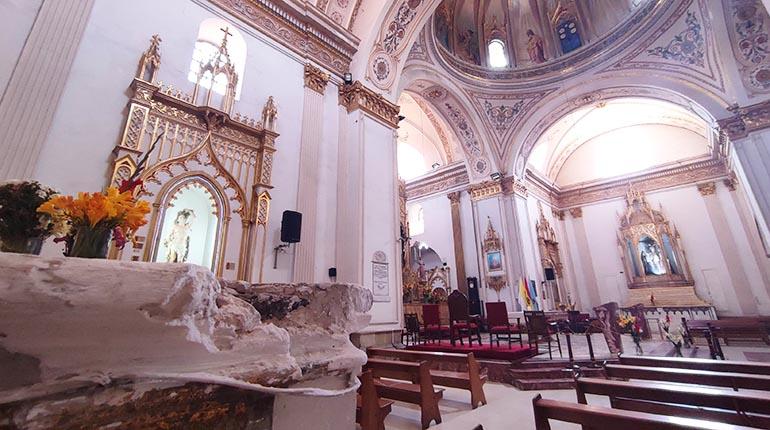 El interior de la Catedral Metropolitana necesita una intervención “urgente”. | Daniel James