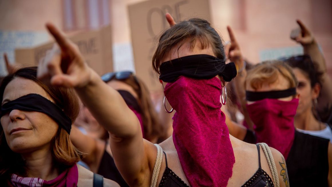 Imagen de archivo de una manifestación a favor del aborto en Milán, Italia.