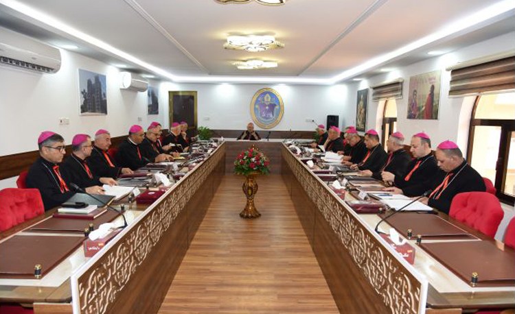 patriarca Sínodo anual de los obispos caldeos