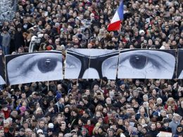 Manifestación multitudinaria en París tras los atentados contra ’Charlie Hebdo’, el 11 de enero de 2015. / REUTERS / CHARLES PLATIAU