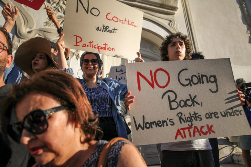 Protesta en defensa de los derechos de la mujer en Túnez, el pasado mes de julio.Chedly Ben Ibrahim (NurPhoto via Getty Images)