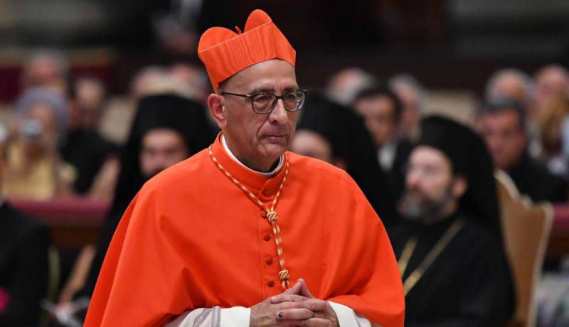 El cardenal y presidente de la Conferencia Episcopal , Juan José Omella, este julio en el Vaticano.ALBERTO PIZZOLI