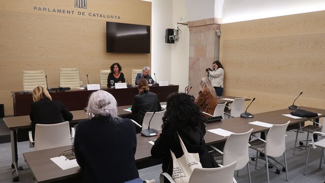 Constitución de la comisión del Parlament de investigación sobre la pederastia en la Iglesia catalana