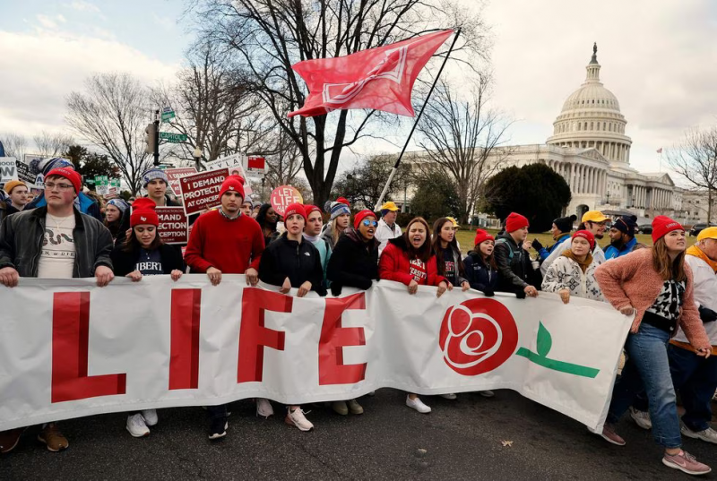 Manifestantes en la Marcha Nacional por la vida este viernes en WashingtonCHIP SOMODEVILLA (Getty Images via AFP)