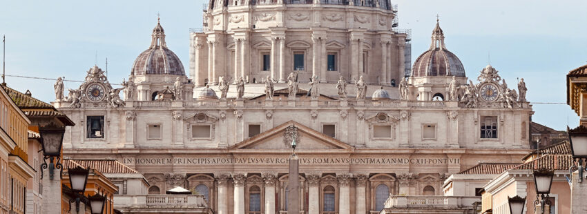 Recorte de la basílica de San Pedro del Vaticano