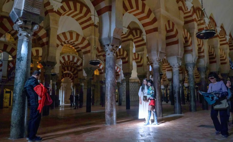 Visitantes en la Mezquita-catedral de Córdoba.Alejandro Ruesga