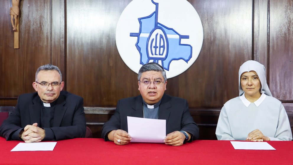La Conferencia Episcopal Boliviana (CEB). CEB