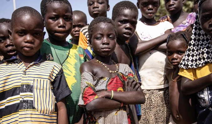 Niños del Sahel (África)