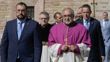 Barbón y Sanz, el año pasado, en Covadonga Efe