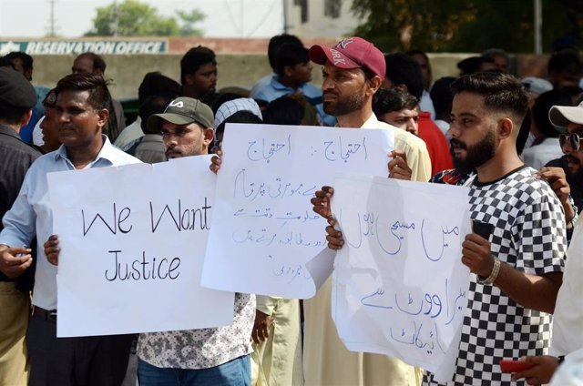 Protesta por la quema del Corán en Peshawar, Pakistán - Europa Press/Contacto/Hussain Ali