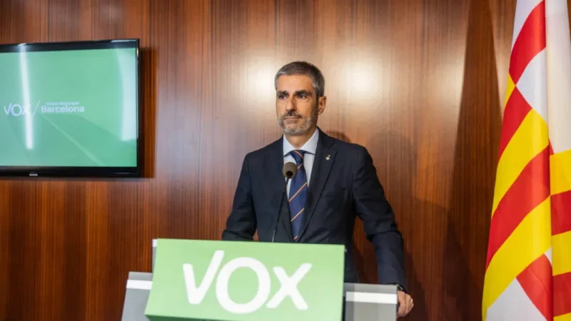 Gonzalo de Oro Gonzalo de Oro, concejal de VOX en el ayuntamiento de Barcelona