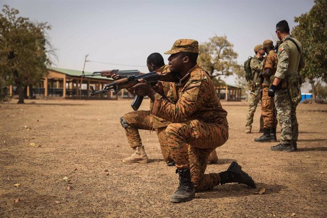 Archivo - Militares de Burkina Faso - PETER SEIDLER / ZUMA PRESS / CONTACTOPHOTO