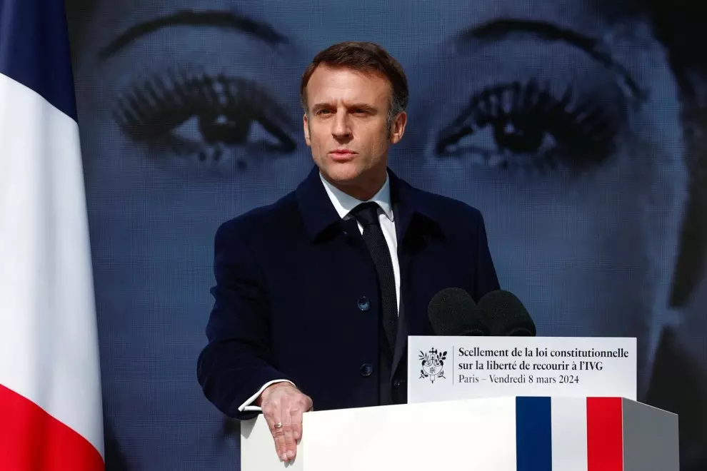 El presidente de Francia, Emmanuel Macron, durante el acto por la constitucionalización del aborto. — Gonzalo Fuentes / EFE