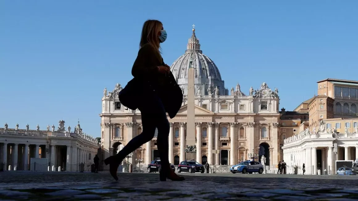 Vista general de la Plaza de San Pedro en el Vaticano. REUTERS/Remo Casilli / REUTERS/Remo Casilli/Foto de archivo
