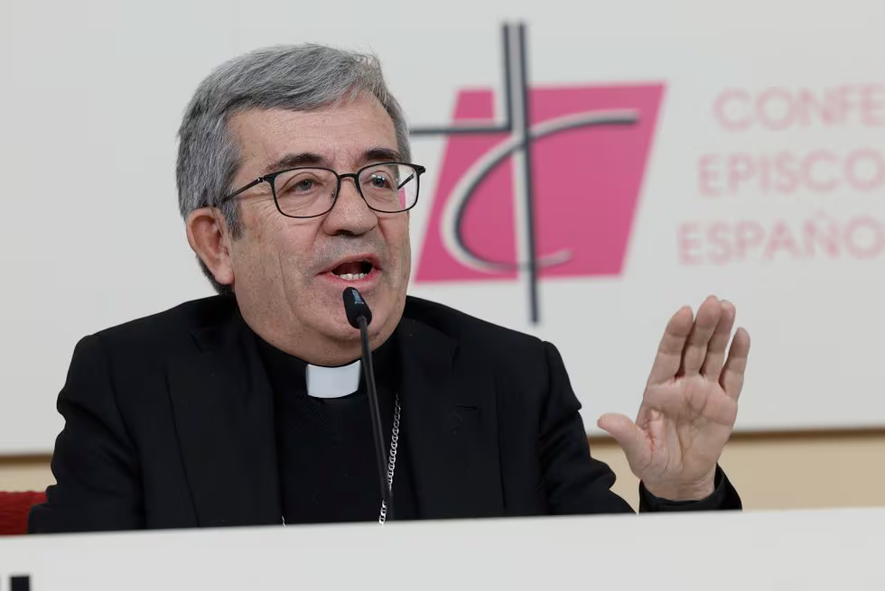 Luis Argüello, arzobispo de Valladolid y nuevo presidente de la Conferencia Episcopal Española, durante una rueda de prensa este martes en Madrid.Chema Moya (EFE)