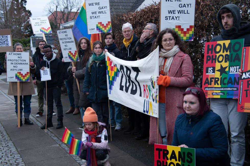 Manifestación contra la nueva ley antihomosexualidad de Ghana delante de la embajada del país africano en Copenhaguen, el pasado 6 de marzo.Alamy Stock Photo