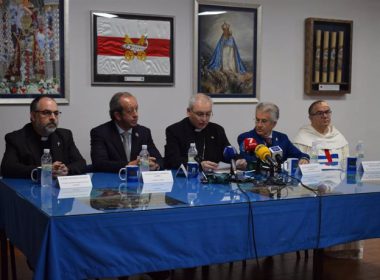El alcalde de Andújar junto al obispo de Jaén presiden la presentación del Año Jubilar de la Virgen de la Cabeza que conmemora los 800 años de su aparición