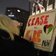 © Unsplash/Brett Wharton Manifestantes en Boston protestando por un alto el fuego en la guerra de Gaza.