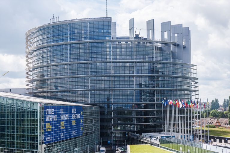El edificio del Parlamento Europeo.- Philipp von Ditfurth / dpa