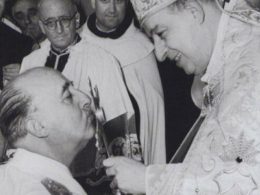 Franco y el obispo
