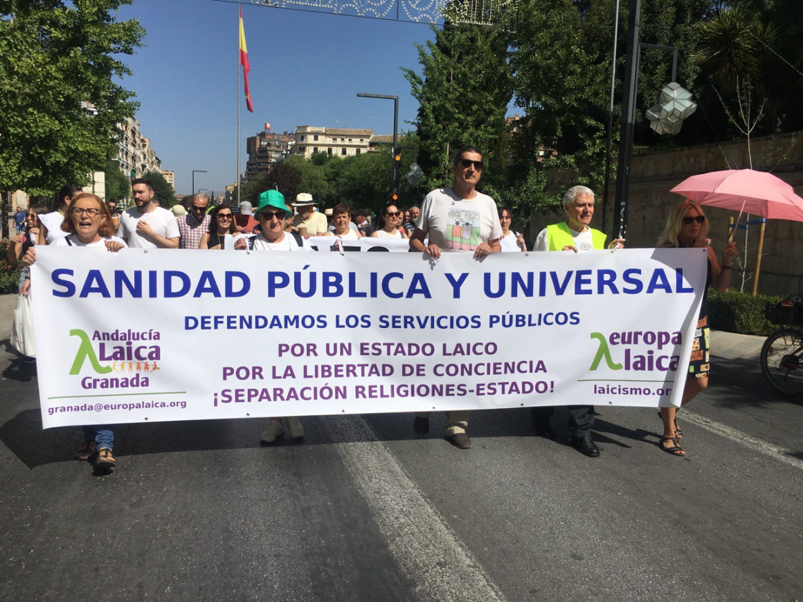 Granada Laica en la manifestación por los servicios públicos