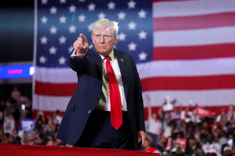 Donald Trump, este sábado durante el mitin electoral en Filadelfia (Pensilvania).Tom Brenner (REUTERS)