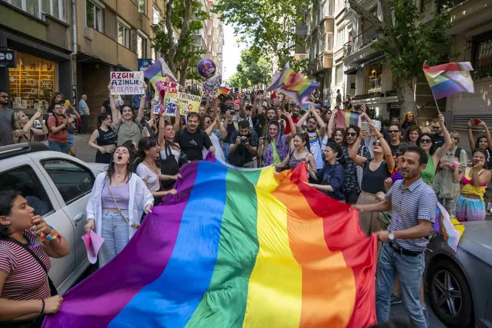 Marcha por el Orgullo en Estambul en junio de 2023. — Tolga Uluturk. / Europa Press.