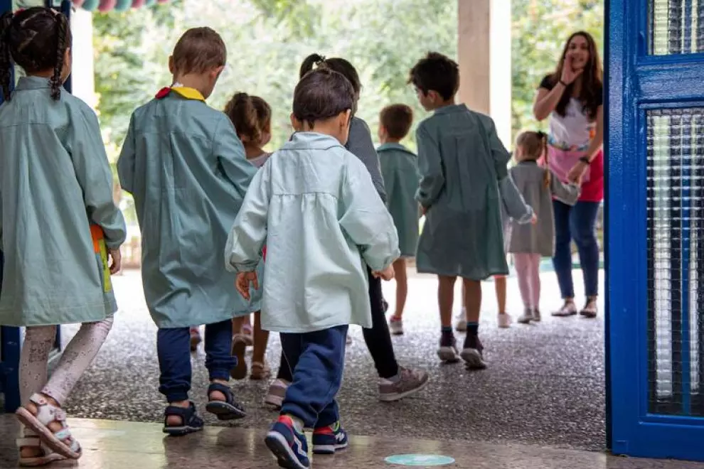 Imagen de archivo de varios alumnos en un colegio público de Logroño. — Raquel Manzanares / EFE