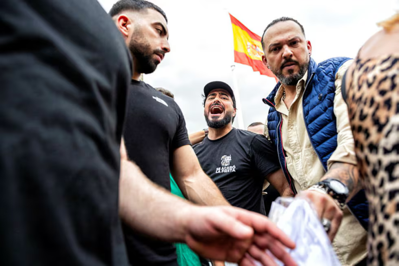 Alvise en un mitin electoral en Madrid ante las elecciones europeas del pasado mes de junio.Claudio Álvarez