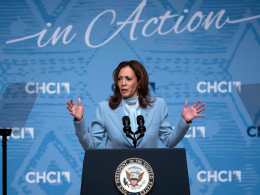 Kamala Harris habla este miércoles durante el Caucus Hispano del Congreso, en Washington D. C.Jose Luis Magana (AP)