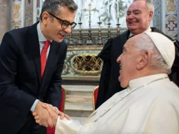 Félix Bolaños, con el Papa Francisco hoy Vatican Media