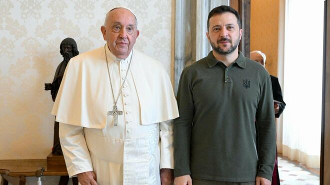 Francisco, con Zelenski Vatican Media