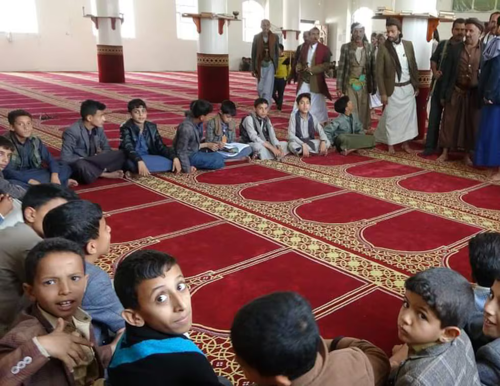 Niños en un campo de adoctrinamiento hutí en Saná, Yemen, en abril.Hesham Al-Mahya