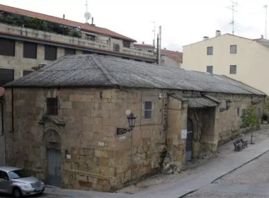 Aspecto actual de la ermita de Nuestra Señora de la Misericordia, situada en la plaza de San Cristóbal de Salamanca Ciudadanos en Defensa del Patrimonio