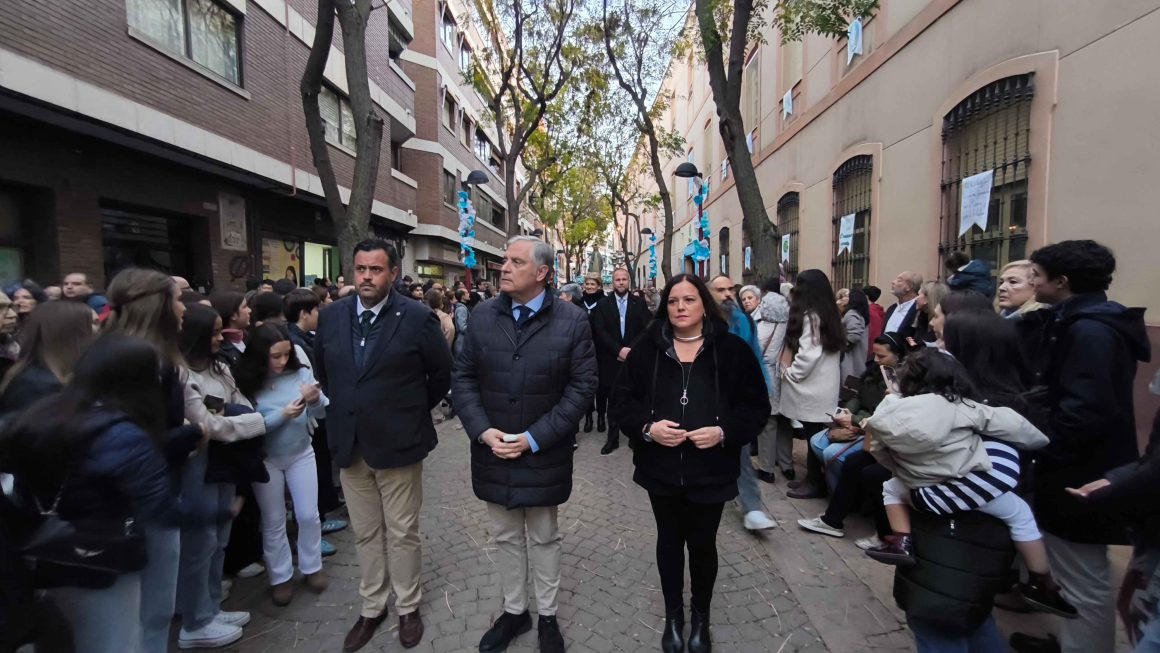 El alcalde de Ciudad Real preside la procesión de la Virgen Milagrosa en el 135 aniversario del colegio San José de las Hijas de la Caridad