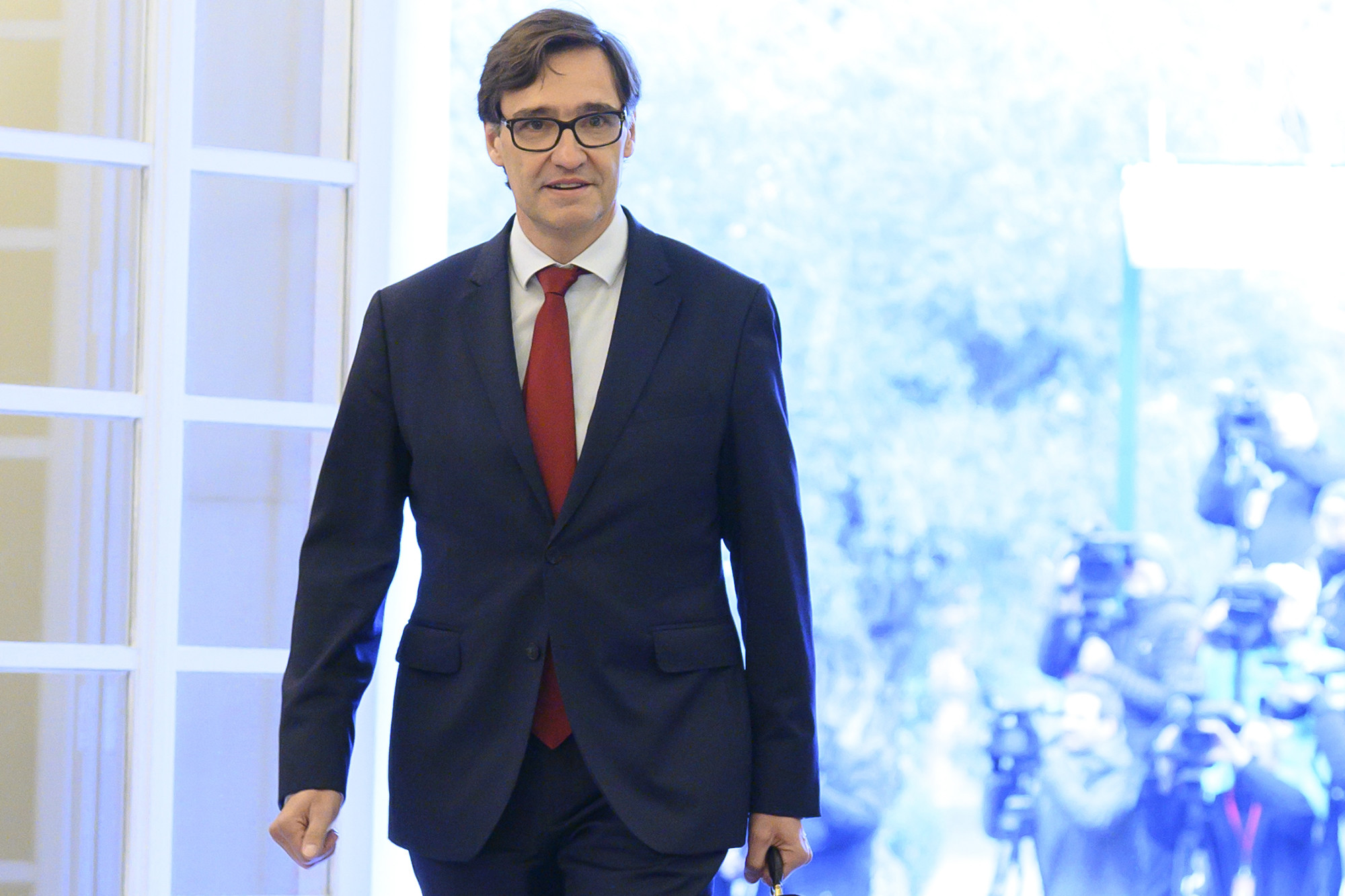 14/01/2020. El ministro de Sanidad, Salvador Illa, entra en el edificio donde se celebra el Consejo de Ministros. La Moncloa