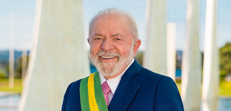 Foto oficial de Luiz Inácio Lula da Silva (horizontal)