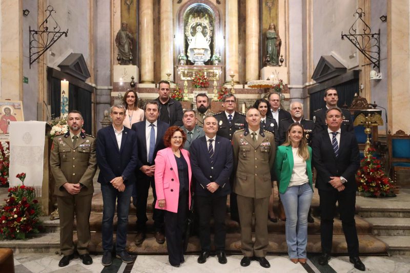 La Guardia Real realiza una ofrenda floral a la Virgen del Prado en un acto emotivo y de compromiso de Talavera de la Reina con la monarquía