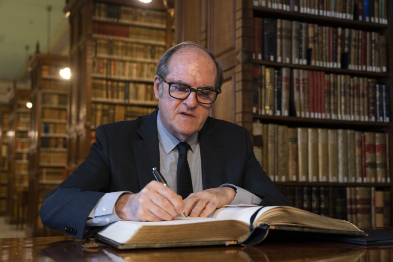 Ángel Gabilondo, defensor del pueblo, en la Real Academia Española (RAE)