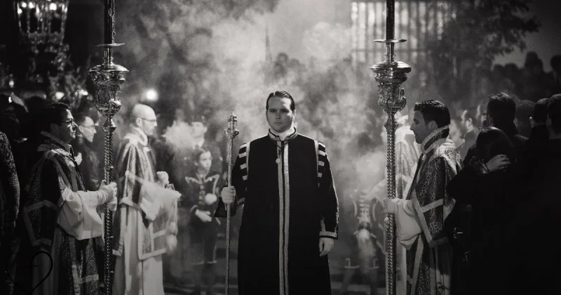 Fotografía de una procesión en Carmona (Sevilla)