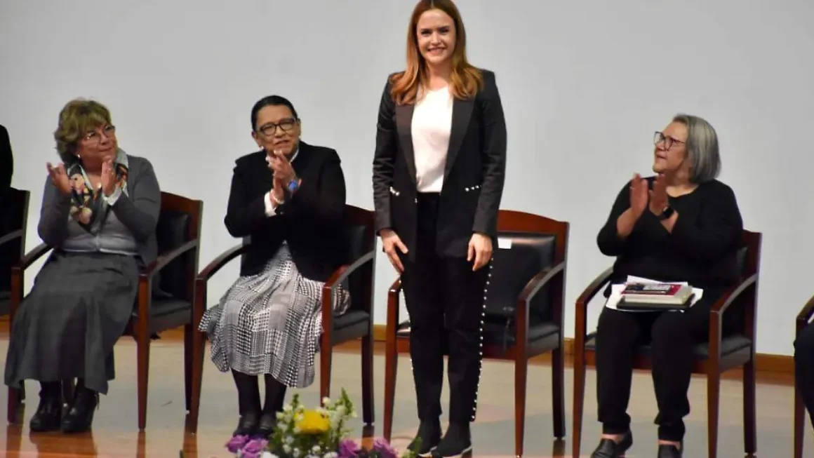 La Conferencia del Episcopado Mexicano (CEM) y el Centro de Meditación Kadampa México fueron algunas de las organizaciones que acudieron al encuentro. / Foto: Cortesía